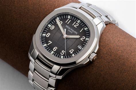 patek philippe 5167a aquanaut jumbo|5167 1a aquanaut price.